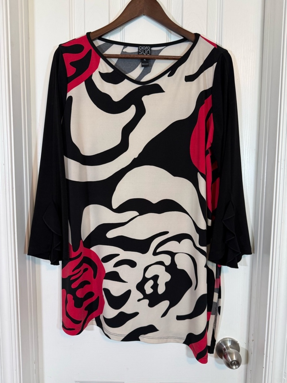 Clara Sun Woo Black, Cream & Red Abstract Floral Ruffle Sleeve Tunic
